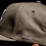 dly-base-cap-greige
